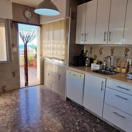 Superb Large Penthouse 14th Floor *
