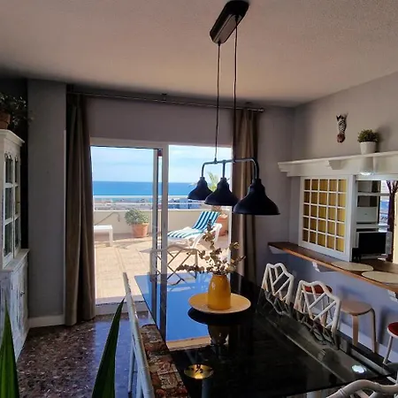 Superb Large Penthouse 14th Floor
